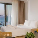 Soho Seafront 赫索尼索斯