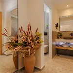 Soho Seafront 公寓式酒店 赫索尼索斯