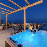 Soho Seafront 公寓式酒店 赫索尼索斯