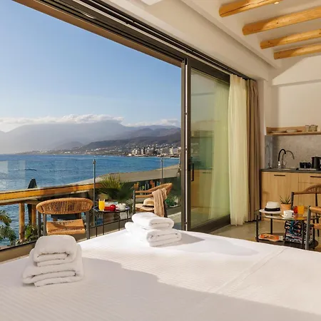 Soho Seafront Appart hôtel 4*