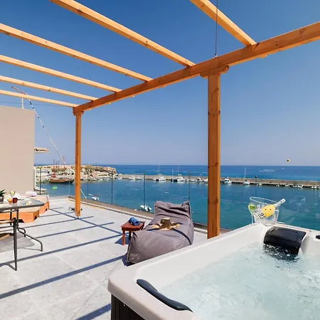 Soho Seafront Appart hôtel