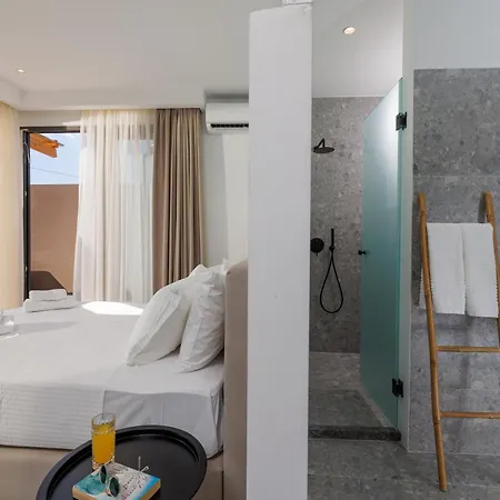 Apart Otel Soho Seafront Hersonissos (Crete)