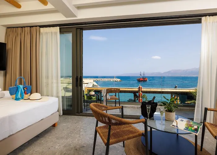 Soho Seafront Appart hôtel 4*