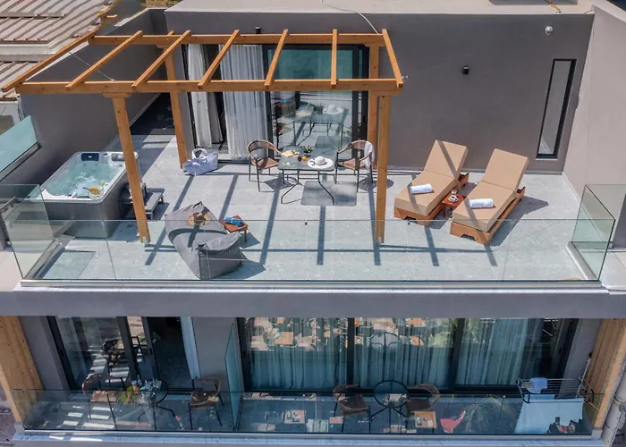 Soho Seafront Appart hôtel 4*