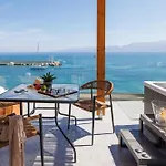 Soho Seafront Χερσόνησος