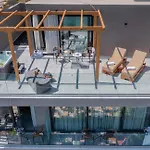 Soho Seafront Ξενοδοχείο με διαμερίσματα 4*