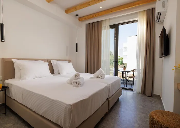 Soho Seafront 4* הרסוניסוס