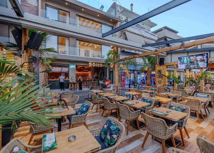 מלון דירות Soho Seafront